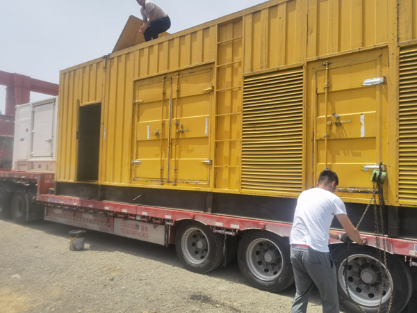 临武发电机出租100KW发电机需要什么规格的电缆线？