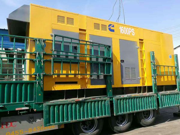 临武测量水冷式机油散热器密封件尺寸时的注意事项有哪些？